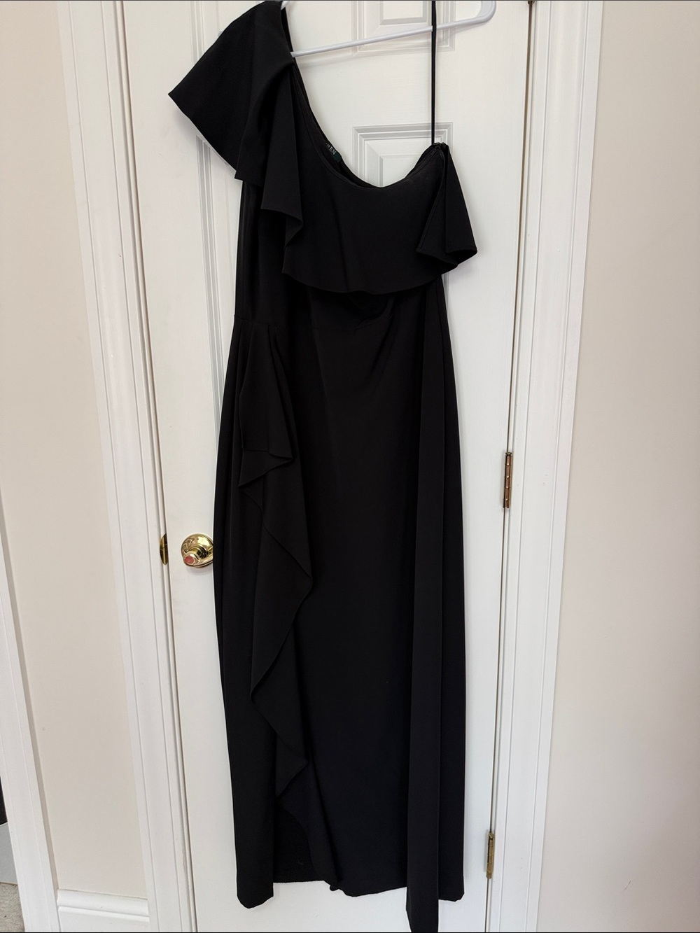 Lauren Ralph Lauren Black One-Shoulder Ruffle Evening Gown